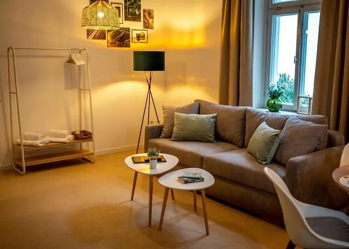 Villa I 100M Kurpark I Wintergarten Boxspringbett I Netflix