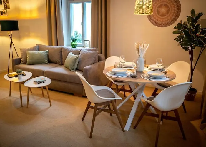 Villa I 100M Kurpark I Wintergarten Boxspringbett I Netflix