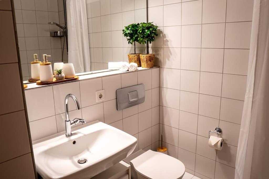 Apartment I 100m Kurpark I Wintergarten Boxspringbett I Netflix Bad Salzuflen